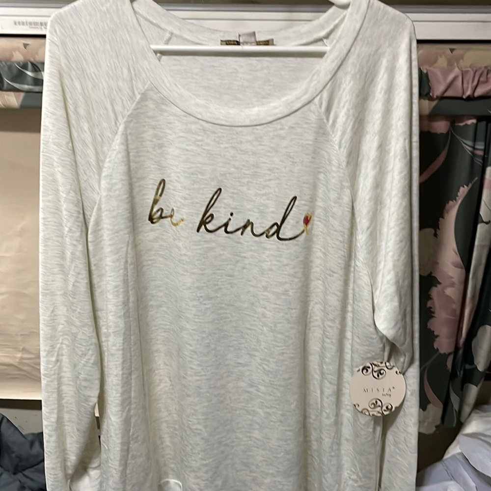 Misia Curvy Long Sleeve Shirt